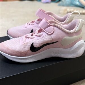 Nike Kids Pink and White Sneakers